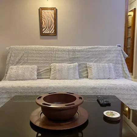 Under The Castle Appartamento Tríkala