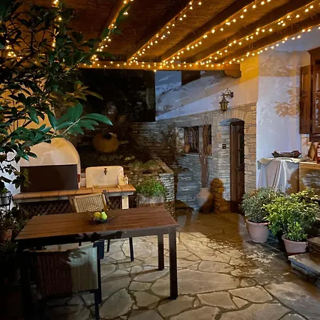 Under The Castle Tríkala